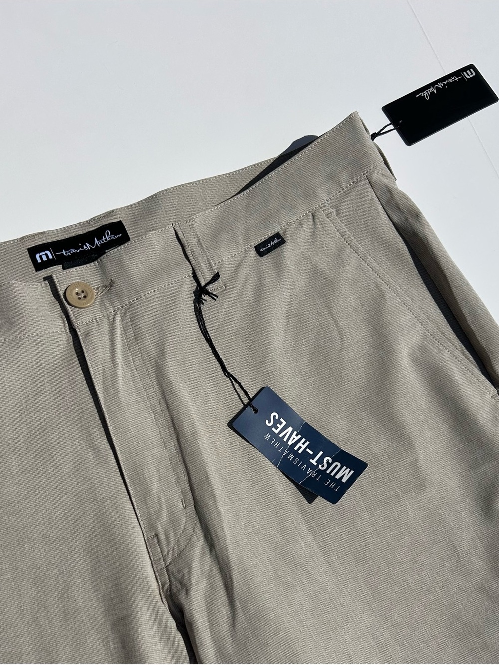 NWT Travis Mathew Golf BECK Shorts in Khaki              — Size 36 — Inseam 10” - Picture 2 of 8